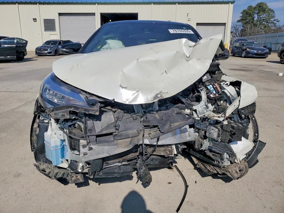 2021 TOYOTA C-HR 5