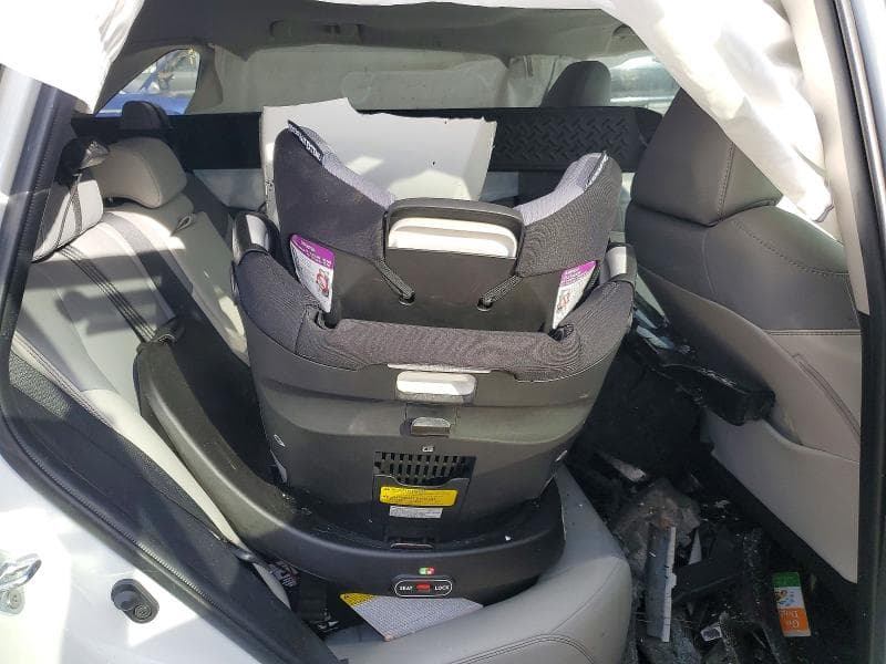 2021 TOYOTA RAV4 LIMITED LIMITED 11