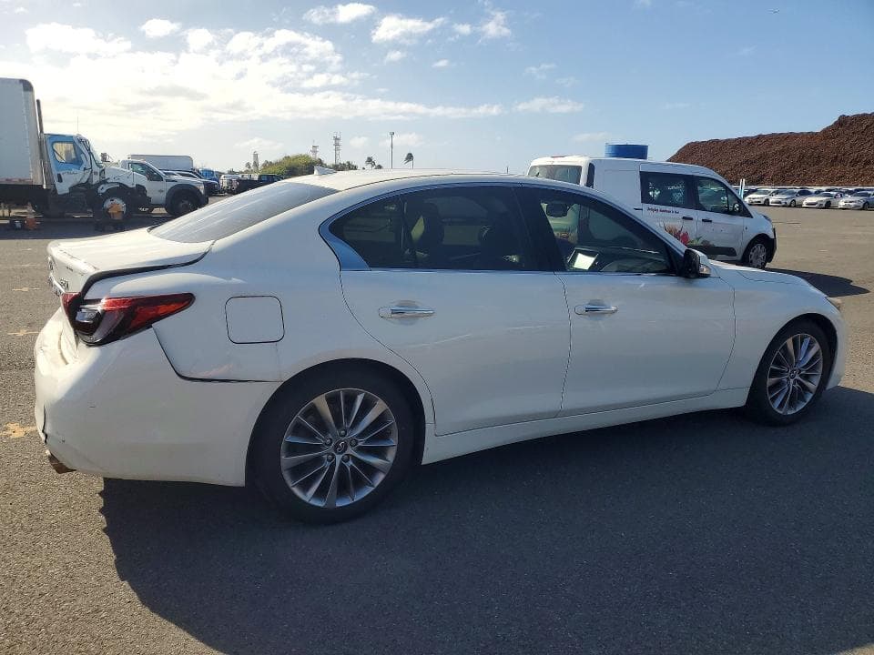 2019 INFINITI Q50 LUXE LUXE 3
