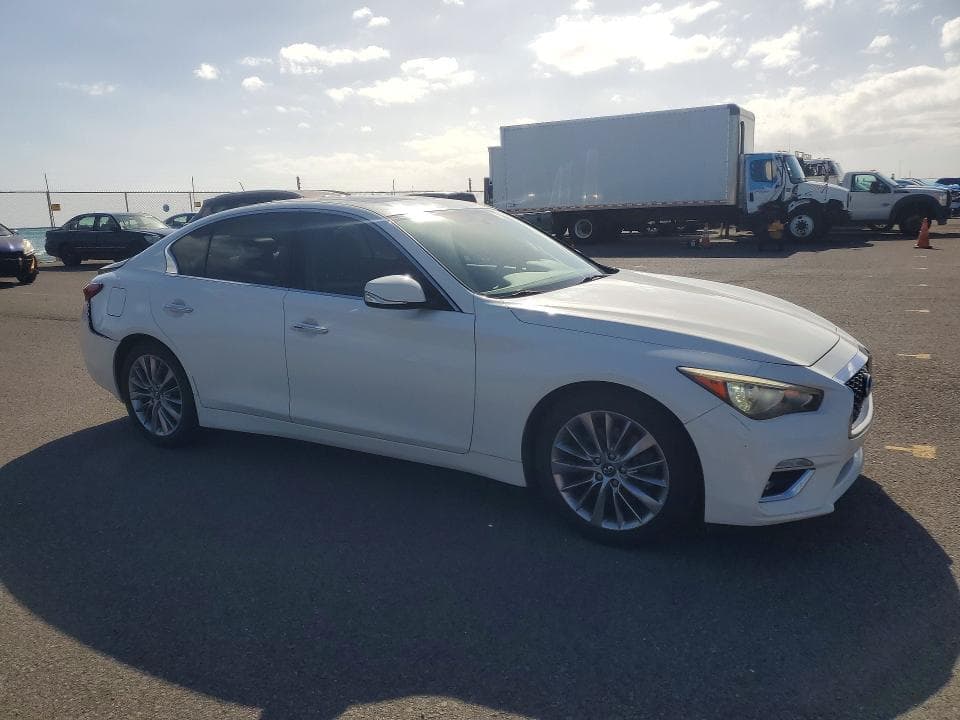 2019 INFINITI Q50 LUXE LUXE 4