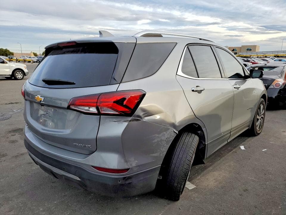 2023 CHEVROLET EQUINOX PREMIER 3