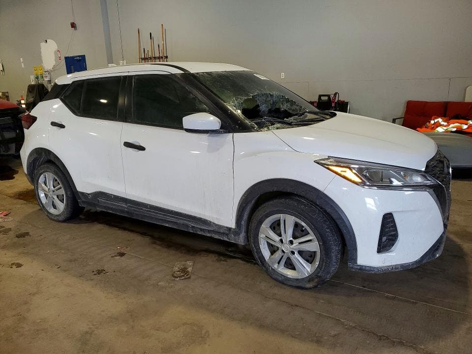 2021 NISSAN KICKS S S 4