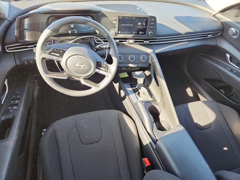 2026 HYUNDAI ELANTRA SE 8