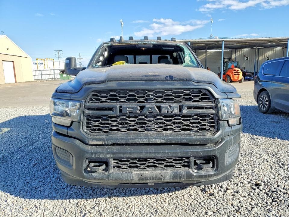 2024 RAM 2500 TRADESMAN 5