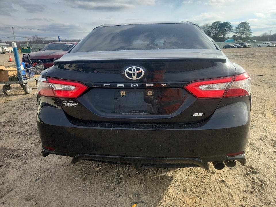 2018 TOYOTA CAMRY L L 6