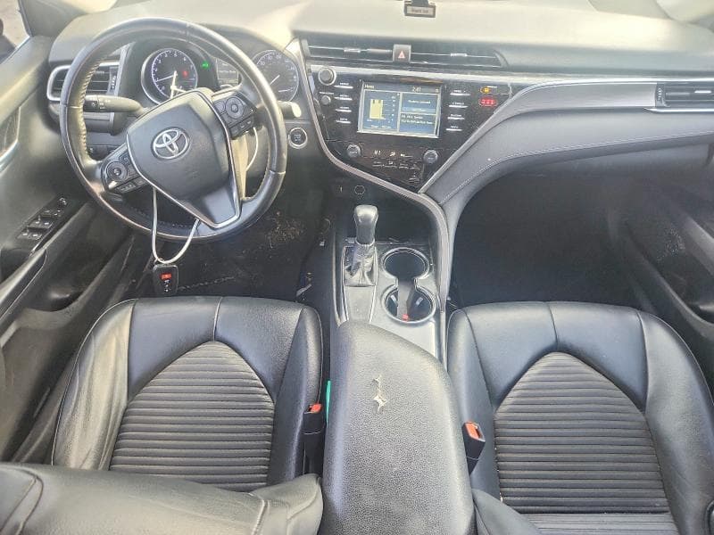 2018 TOYOTA CAMRY L L 8