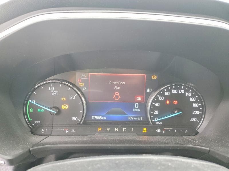 2022 FORD ESCAPE SE SE 9