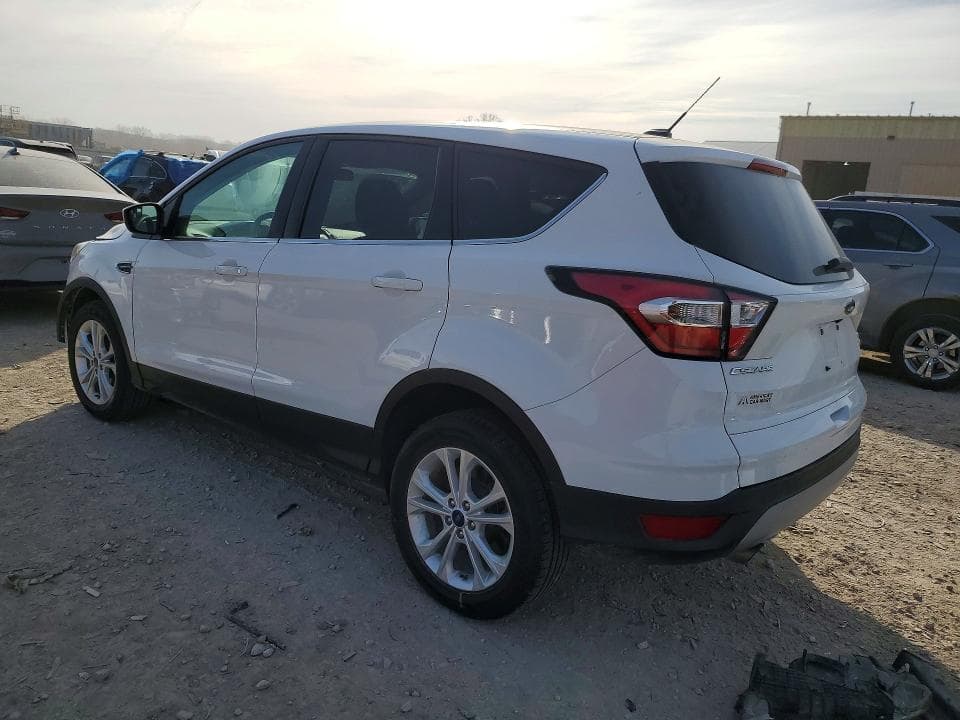 2017 FORD ESCAPE 2