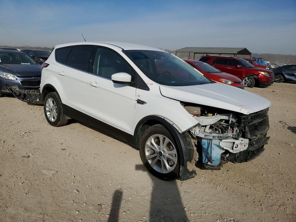 2017 FORD ESCAPE 4