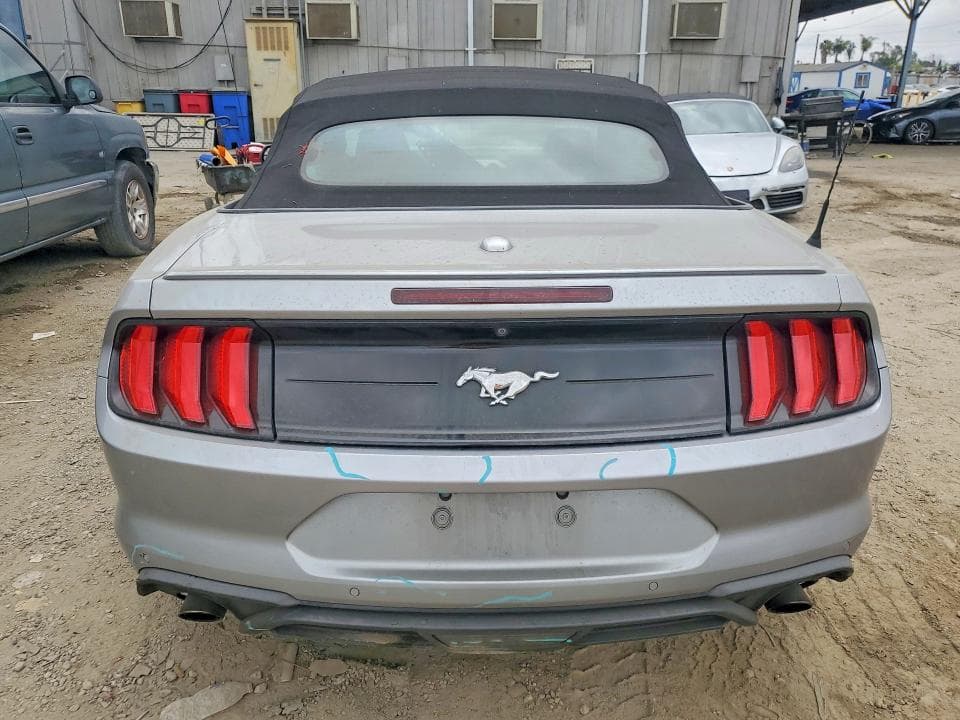 2020 FORD MUSTANG 6