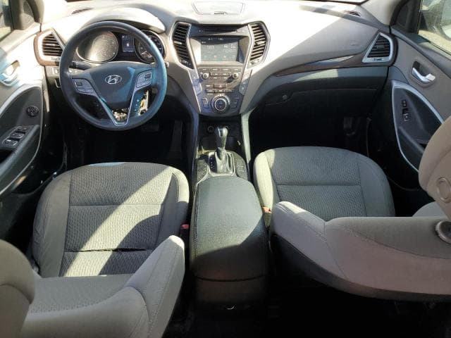2017 HYUNDAI SANTA FE SE SE 8