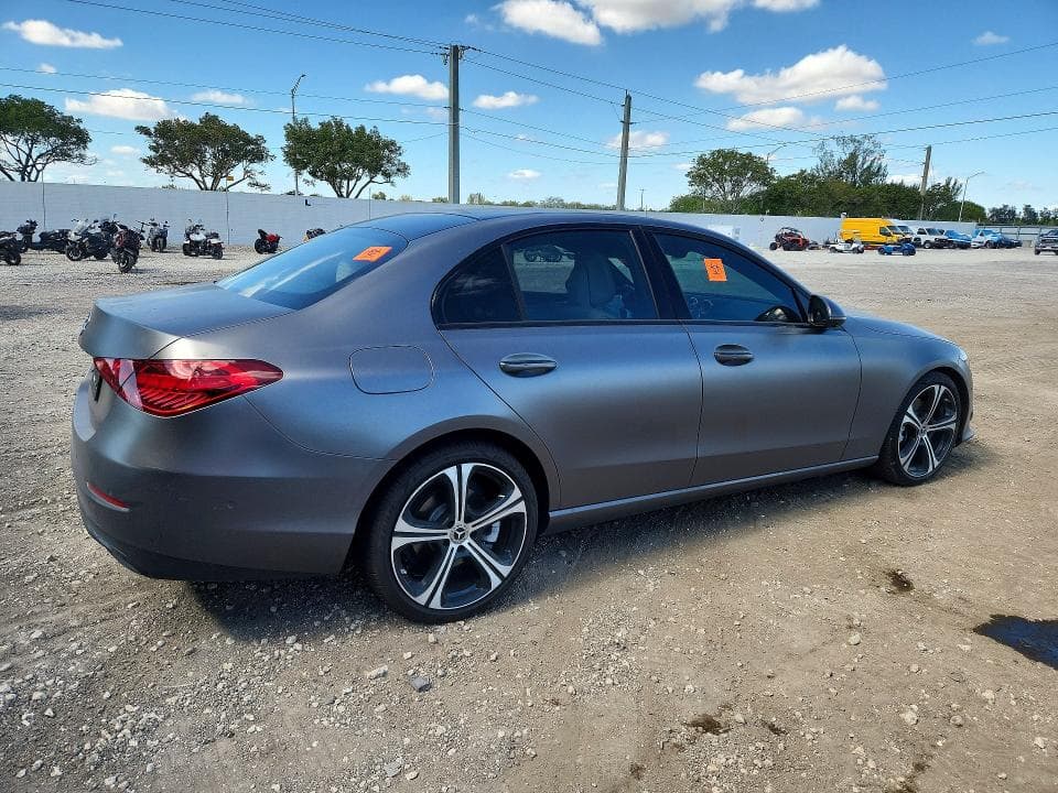 2023 MERCEDES-BENZ C 300 3