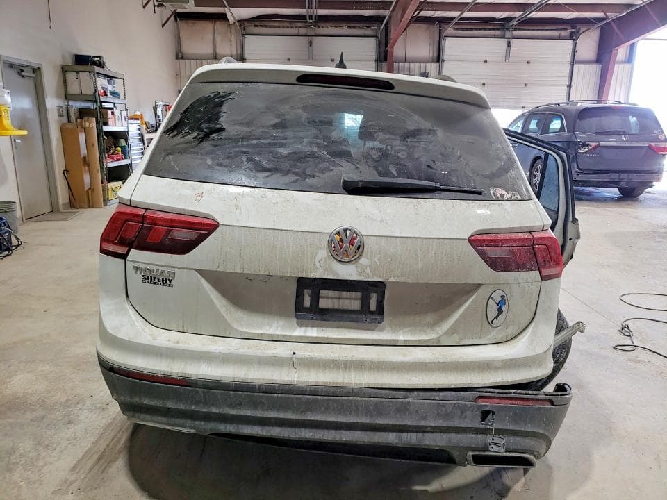 2021 VOLKSWAGEN TIGUAN S 6