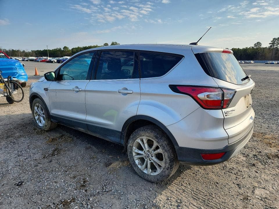 2017 FORD ESCAPE SE SE 2
