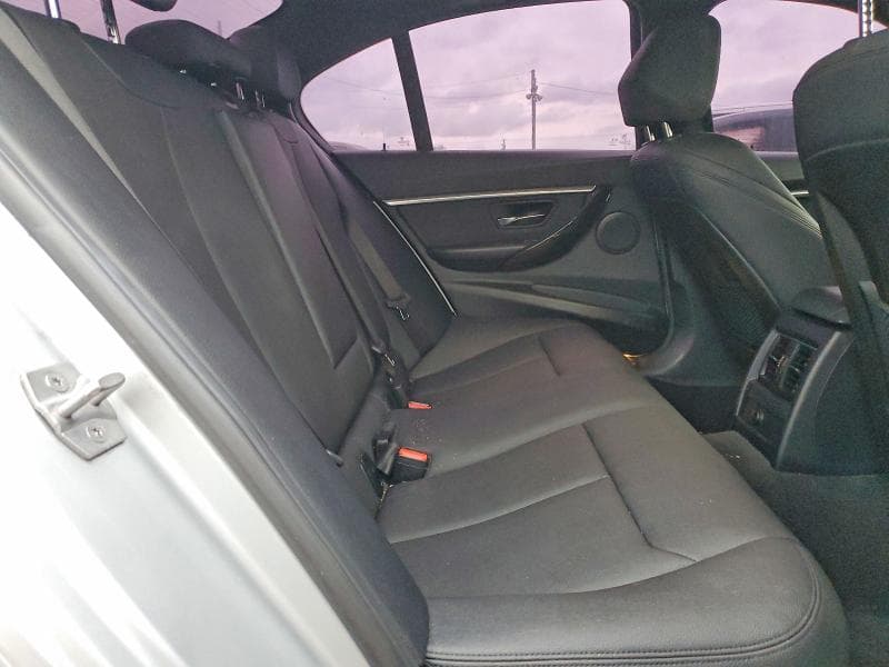 2018 BMW 330 I 10