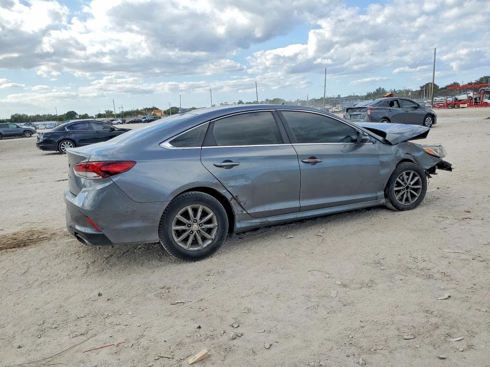 2019 HYUNDAI SONATA SE 3