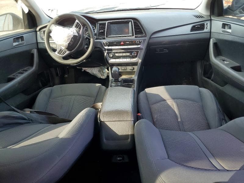 2019 HYUNDAI SONATA SE 8