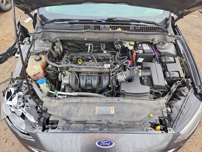 2017 FORD FUSION SE 11