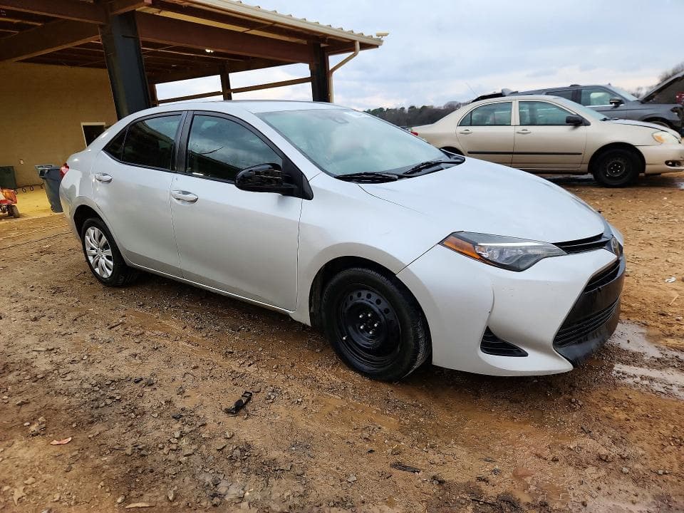 2017 TOYOTA COROLLA L 4