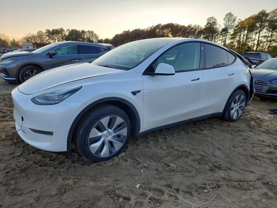 2023 TESLA MODEL Y - 1