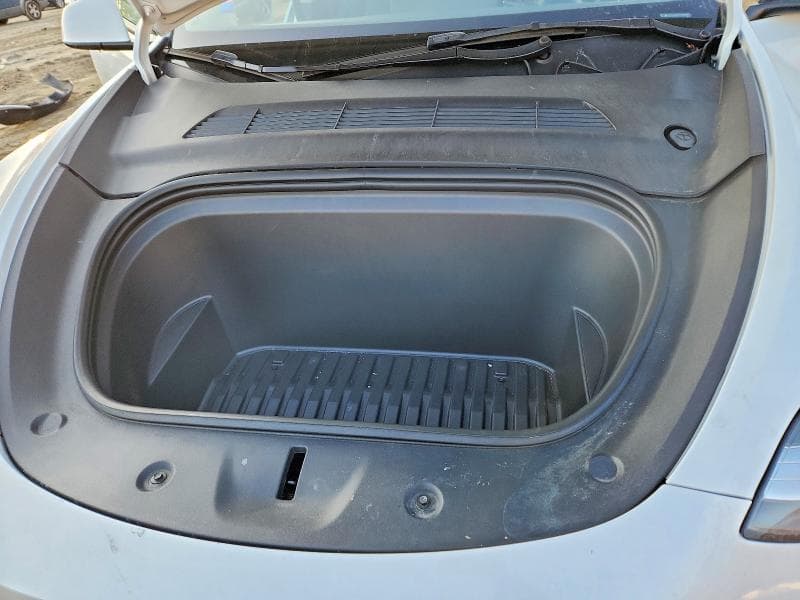 2023 TESLA MODEL Y 11