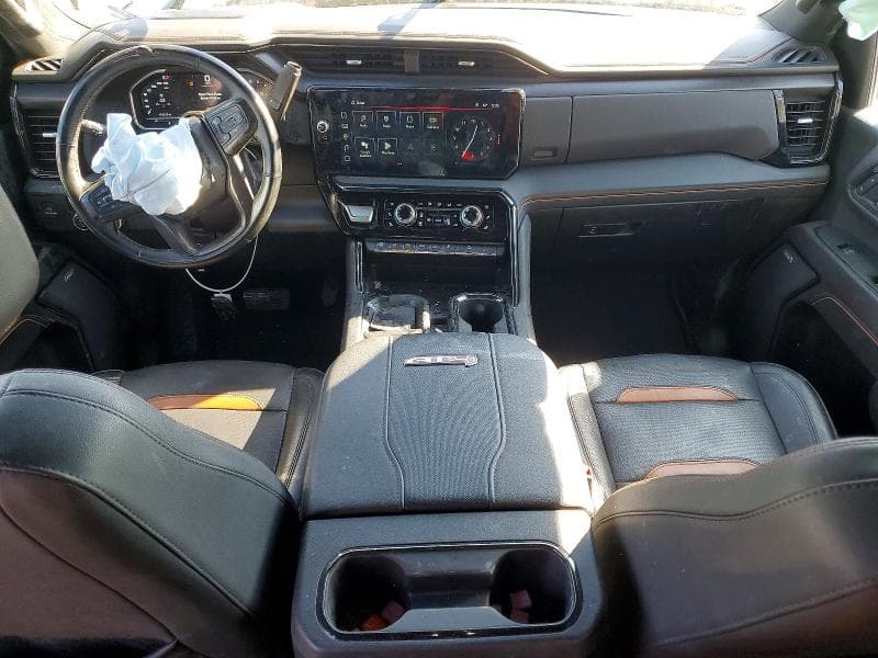 2024 GMC SIERRA K3500 AT4 K3500 AT4 8