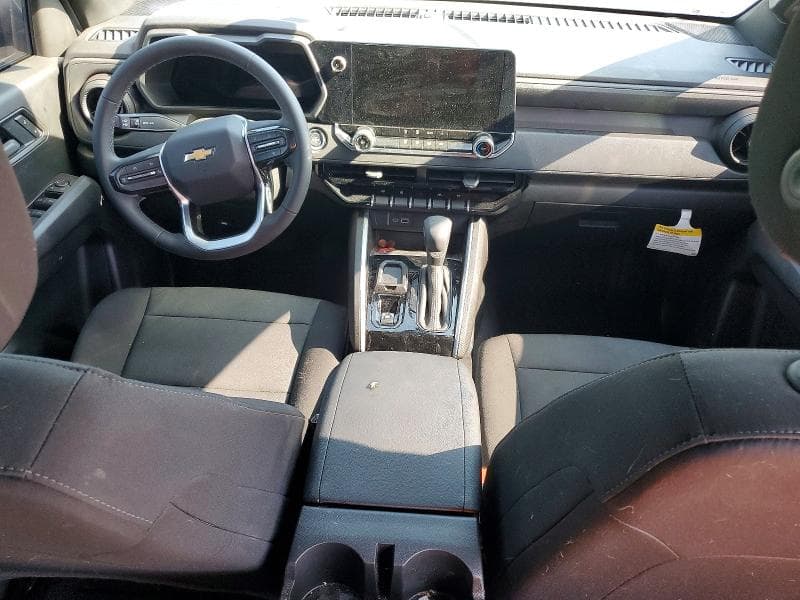 2026 CHEVROLET COLORADO 8