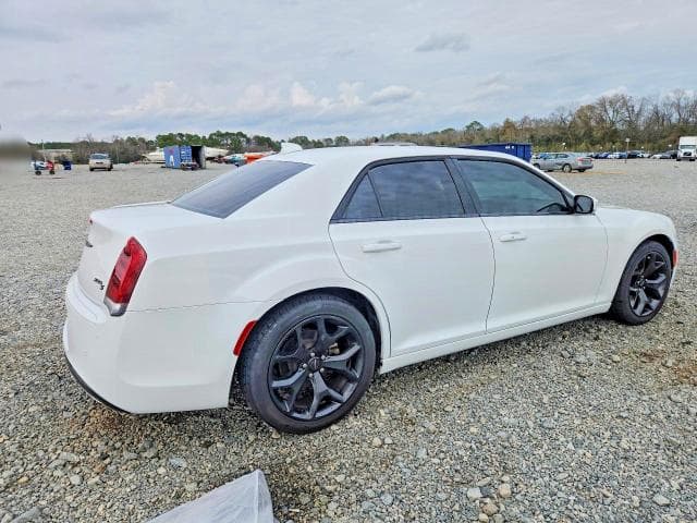 2021 CHRYSLER 300 S 3