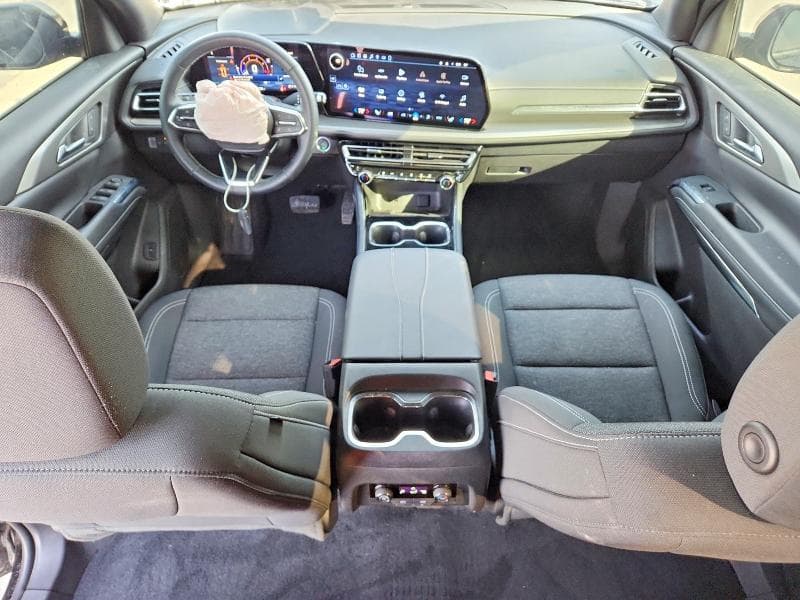 2025 CHEVROLET TRAVERSE LT 8