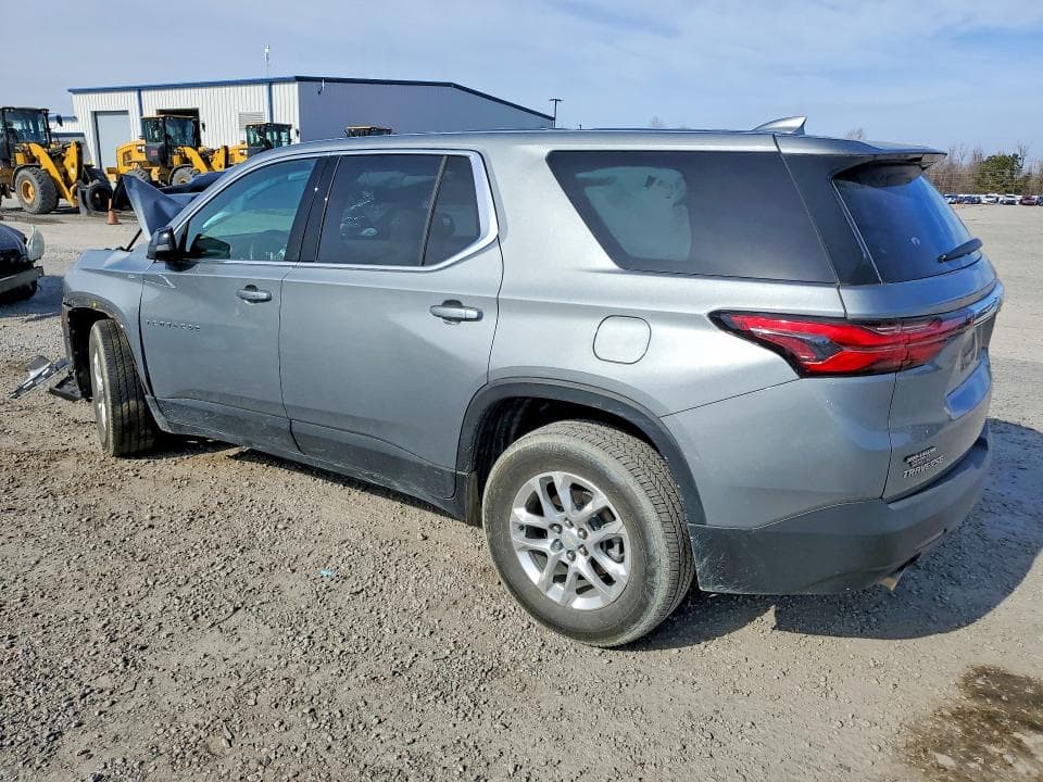 2023 CHEVROLET TRAVERSE LS 2