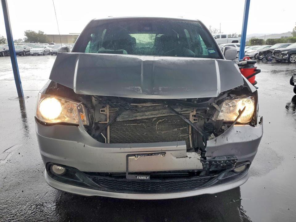 2019 DODGE GRAND CARAVAN SXT 5