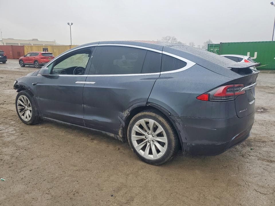 2017 TESLA MODEL X 2