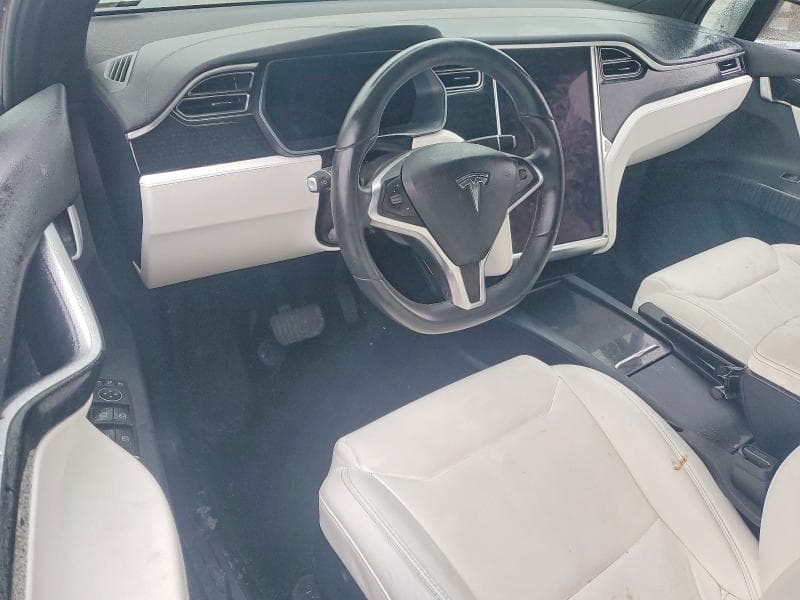 2017 TESLA MODEL X 8