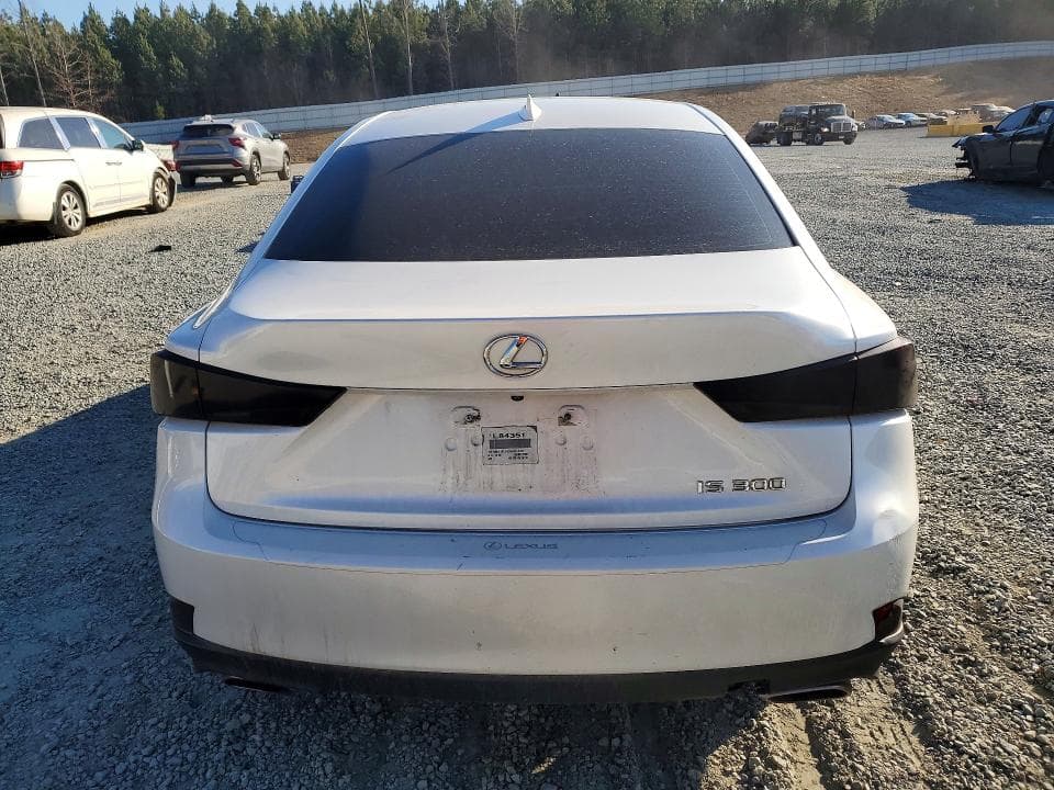 2018 LEXUS IS 300 6