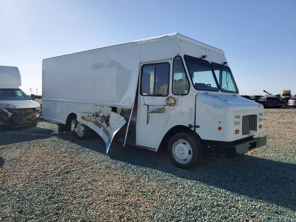 2025 FORD F59 DELIVERY TRUCK 4