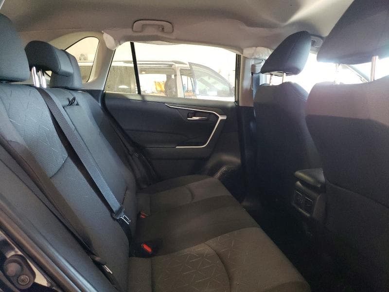 2025 TOYOTA RAV4 XLE XLE 11