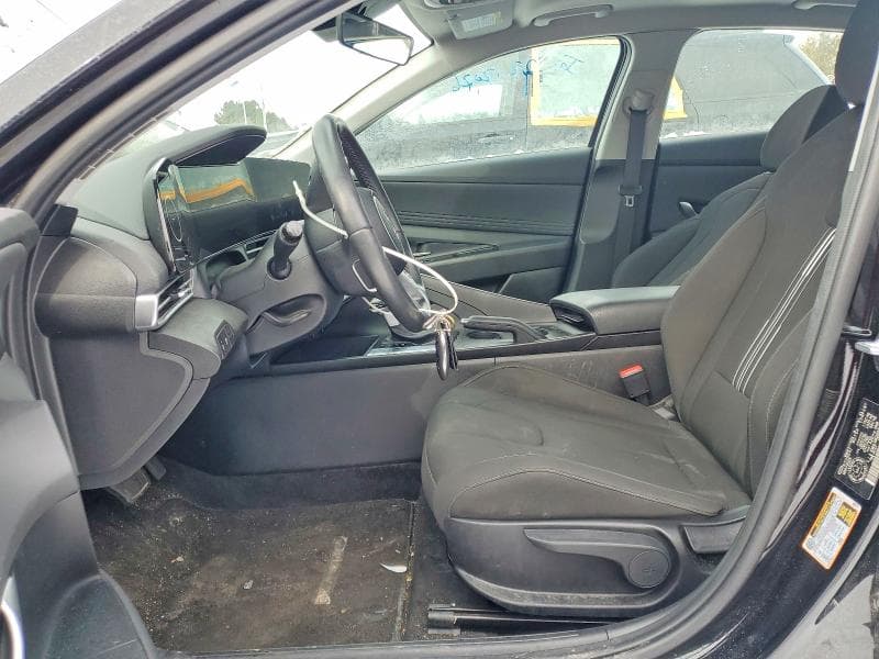 2025 HYUNDAI ELANTRA SEL SPORT 7