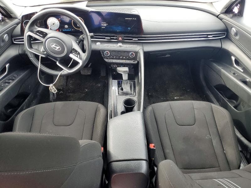 2025 HYUNDAI ELANTRA SEL SPORT 8