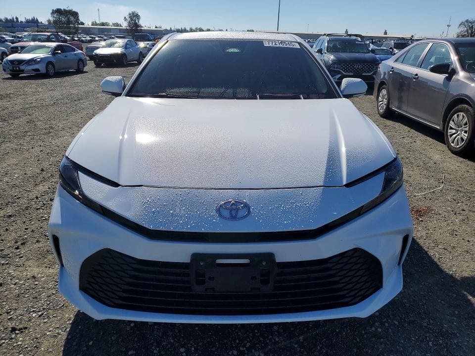 2025 TOYOTA CAMRY LE 5