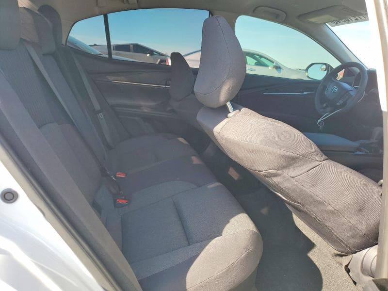 2025 TOYOTA CAMRY LE 11