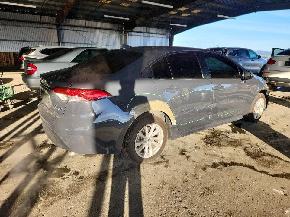 2024 TOYOTA COROLLA LE 3