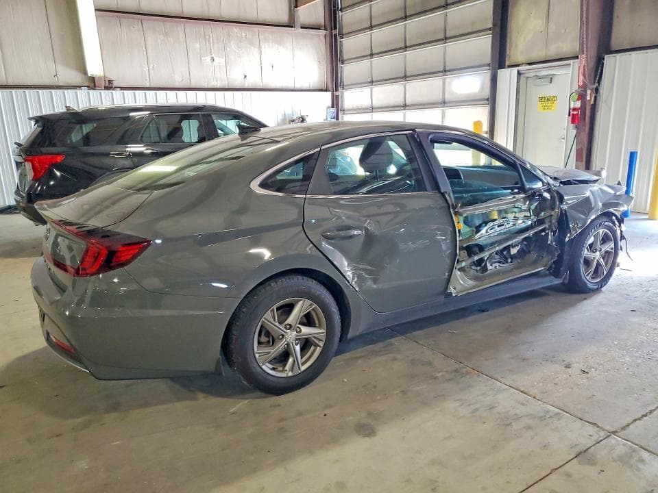 2021 HYUNDAI SONATA SE SE 3