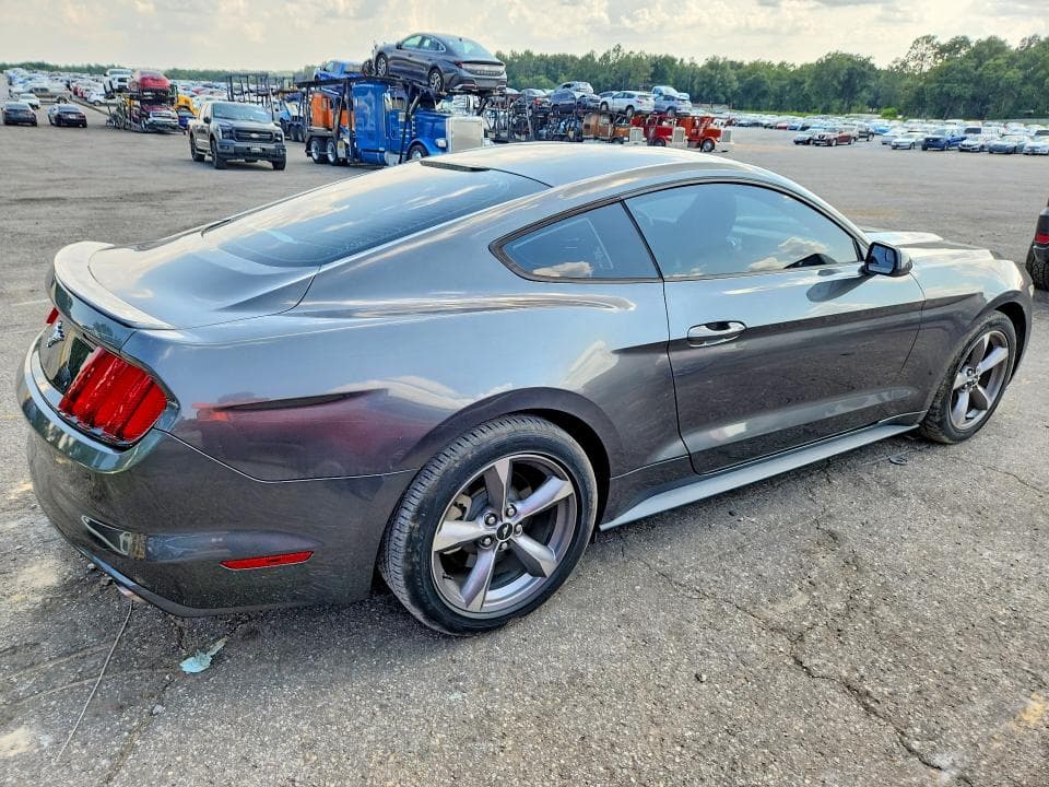 2017 FORD MUSTANG 3