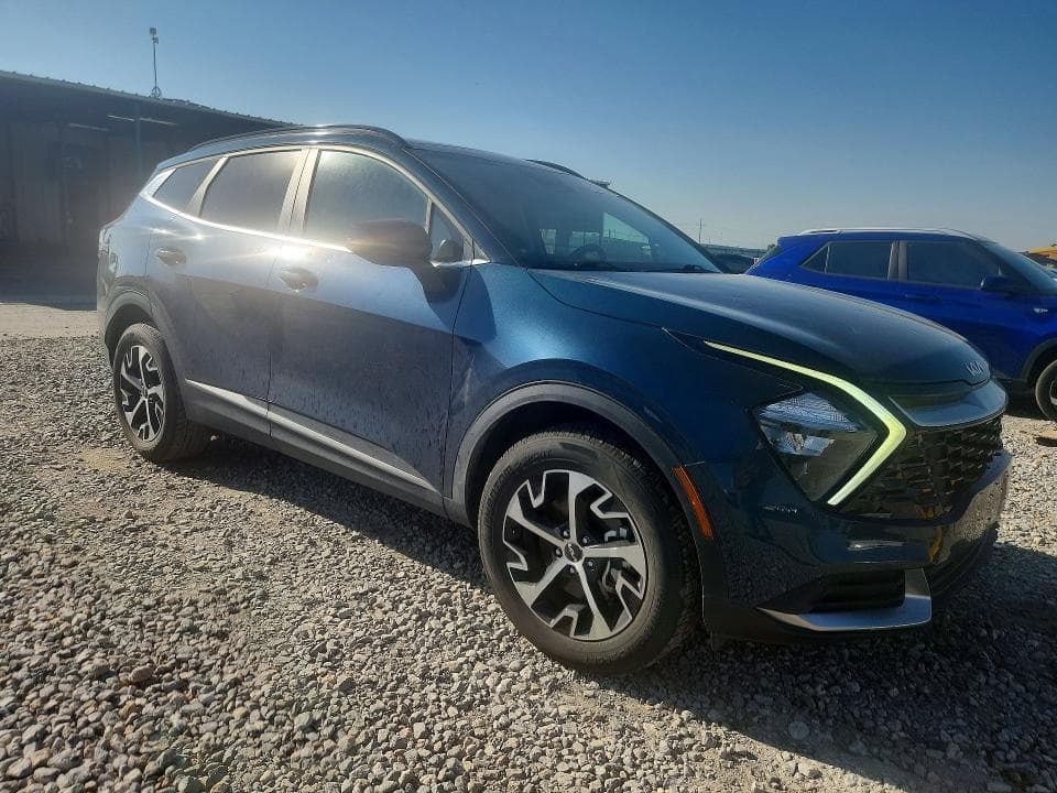2023 KIA SPORTAGE EX 4