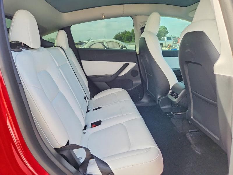 2022 TESLA MODEL Y 10