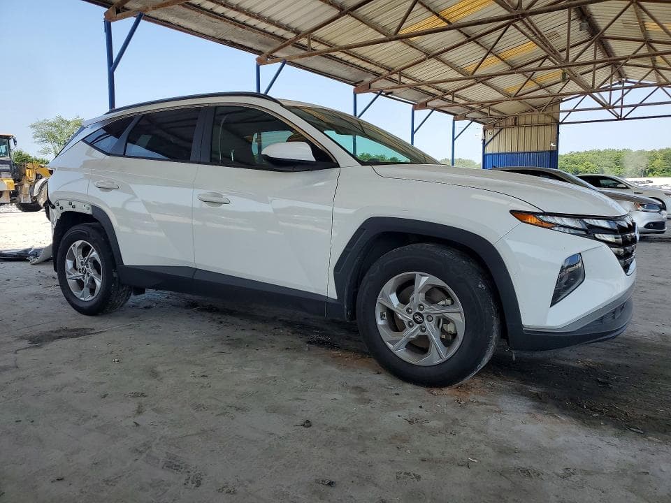 2024 HYUNDAI TUCSON SEL 4
