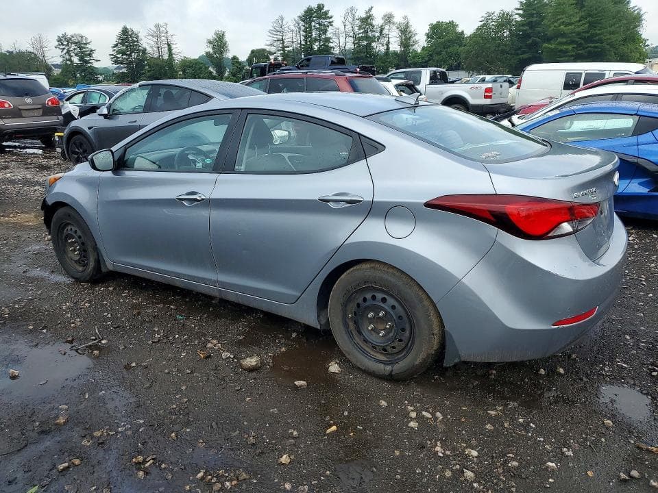 2016 HYUNDAI ELANTRA SE 2