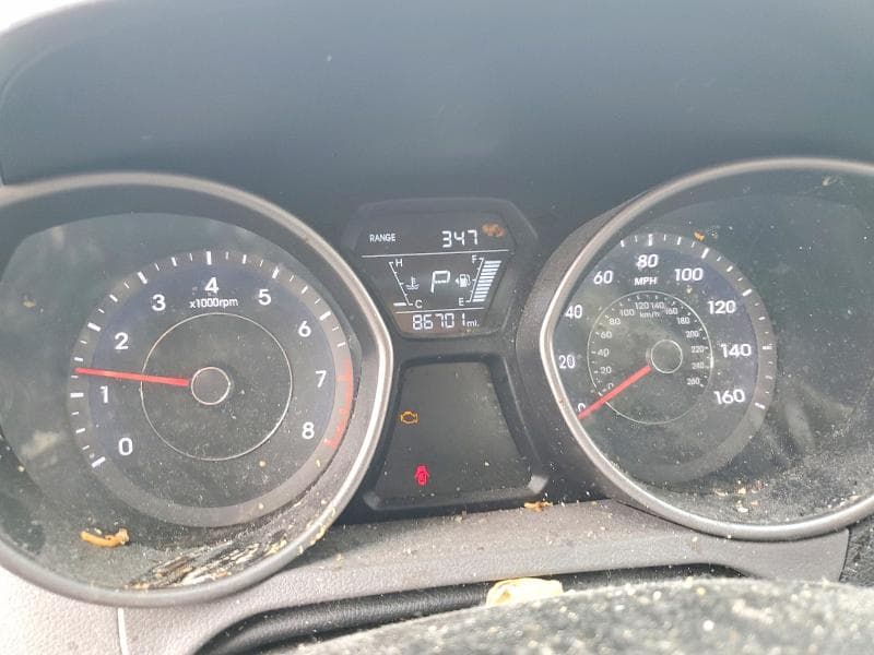 2016 HYUNDAI ELANTRA SE 9