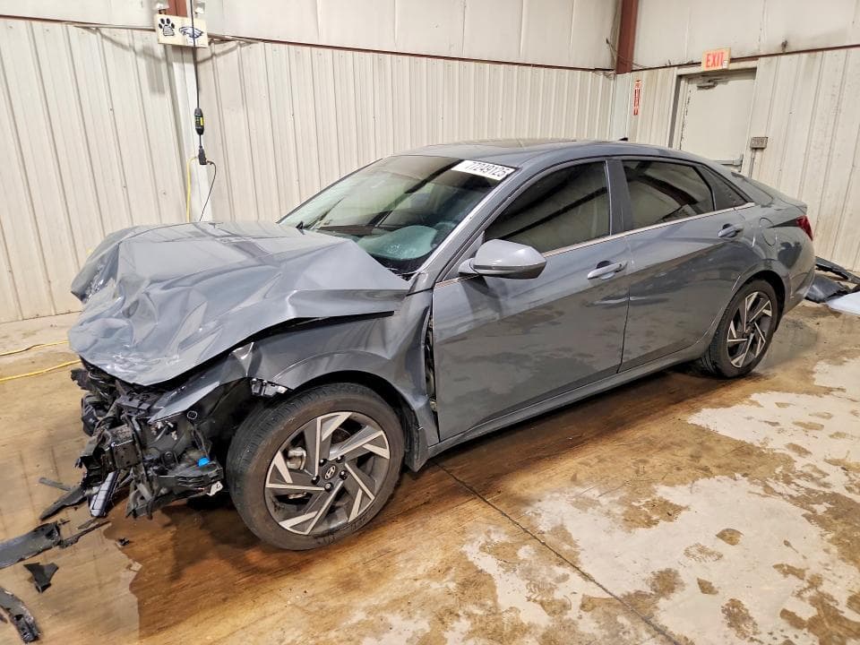 2024 HYUNDAI ELANTRA SEL - 1