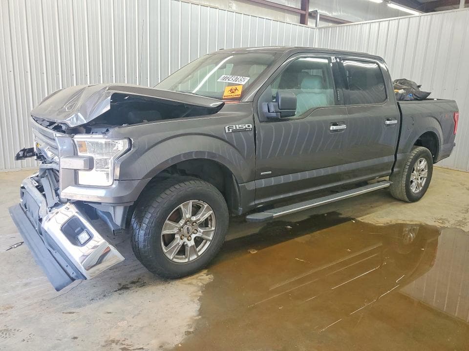 2017 FORD F150 SUPERCREW - 1